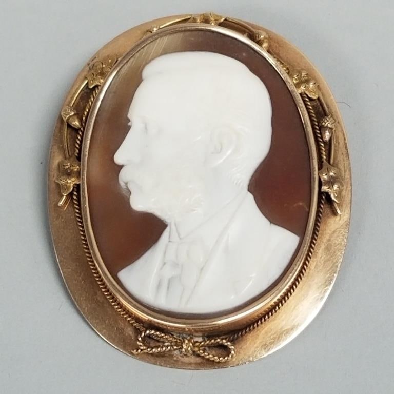 10k gold antique cameo pin/ pendant- Victorian gentleman: 16.6 grams, 2 1/8"x 1 3/4" (unmarked (1 of 11)