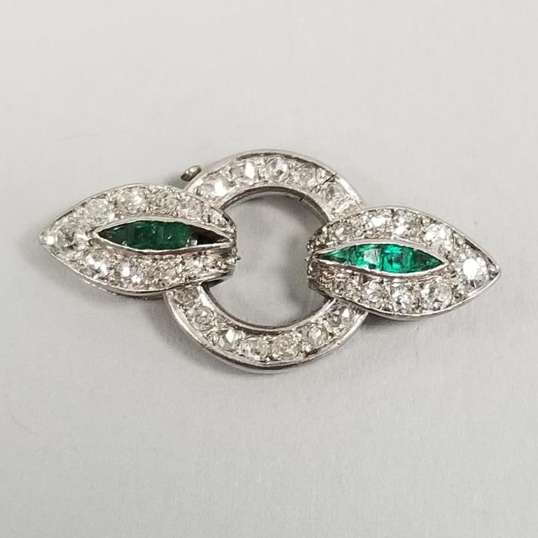 Platinum, diamond & emerald clasp w/ 2 links- 2.9g, 7/8"L, French hallmarks (one emerald missing): Platinum, diamond & emerald clasp w/ 2 links- 2.9g, 7/8"L, French hallmarks (one emerald missing)