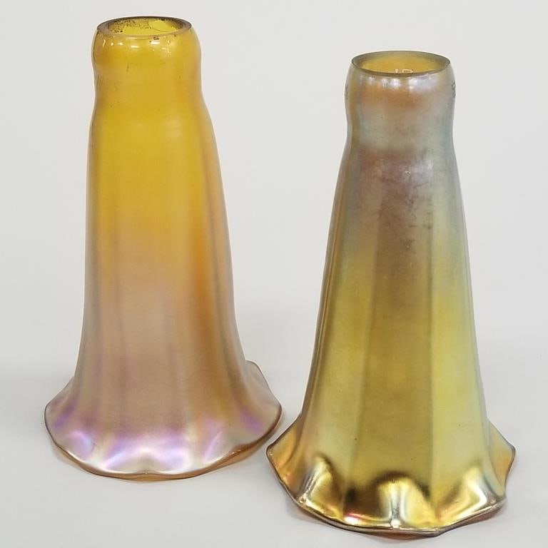 2 contemporary tulip pressure fit art glass shades Lotton 1995 & Lundberg Studios 1988- 4 3/4"H: 2 contemporary tulip pressure fit art glass shades Lotton 1995 & Lundberg Studios 1988- 4 3/4"H tallest