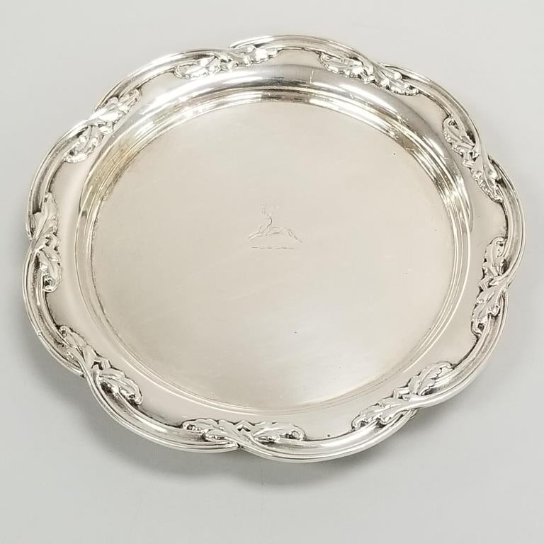Tiffany & Co sterling silver footed salver with crest- 9 toz- 1"H 6 7/8"D: Tiffany & Co sterling silver footed salver with crest- 9 toz- 1"H 6 7/8"D