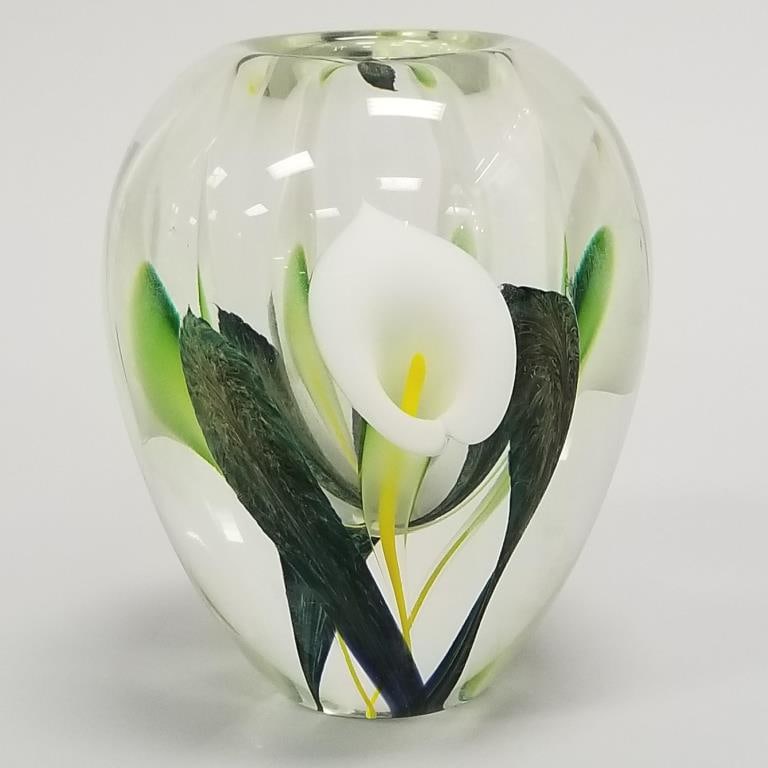 Lotton Studios by Scott Bayless signed & dated 2004 paperweight vase- 6 1/2"H 5 1/2"D: Lotton Studios by Scott Bayless signed & dated 2004 paperweight vase- 6 1/2"H 5 1/2"D