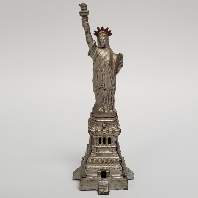 "Statue of Liberty" cast iron still bank- Kenton Hardware- 9 3/4"H 3 1/2"W 3 1/2"D (1 of 15)