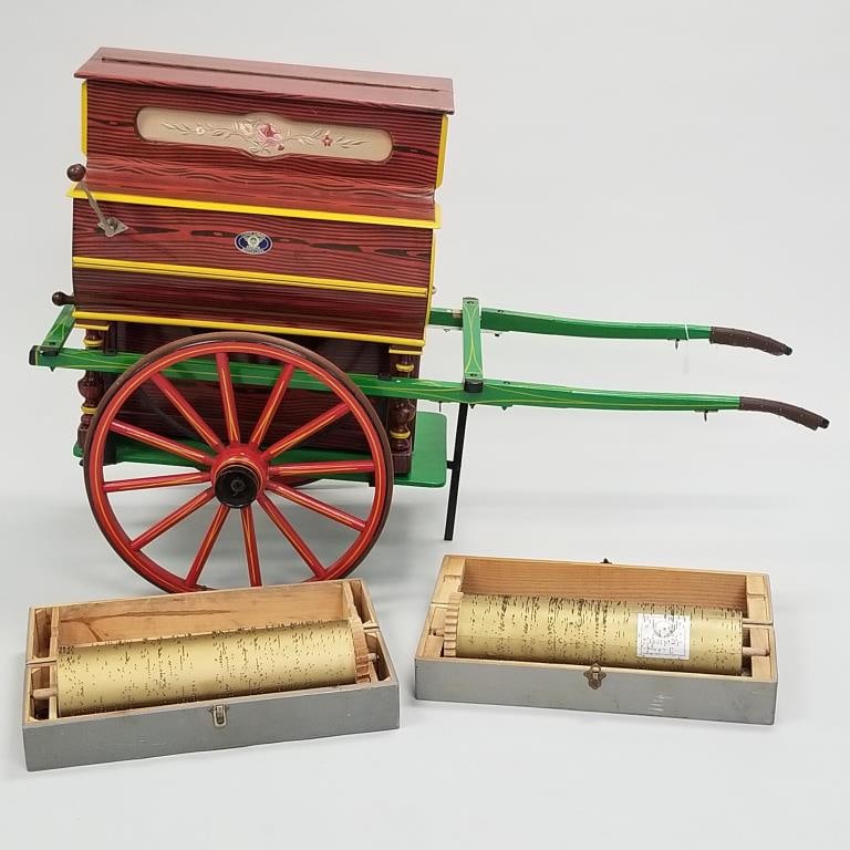 Llinares "Faventia" miniature hurdy gurdy/ player piano - made in Barcelona Spain with red & green (1 of 20)