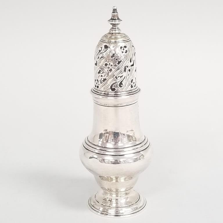 1759-1760 London hallmarked sterling silver muffineer- John Delmester- 5 toz (small dent) 6 3/4"H 2: 1759-1760 London hallmarked sterling silver muffineer- John Delmester- 5 toz (small dent) 6 3/4"H 2 1/2"W