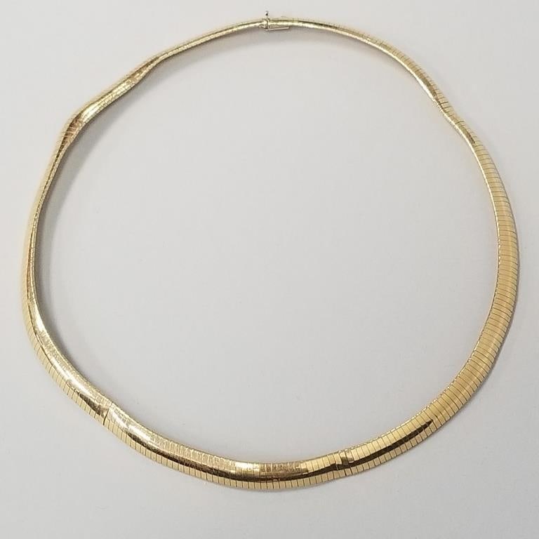 14K gold omega link necklace- 34.7g; 18"L (as is- kinks): 14K gold omega link necklace- 34.7g; 18"L (as is- kinks)