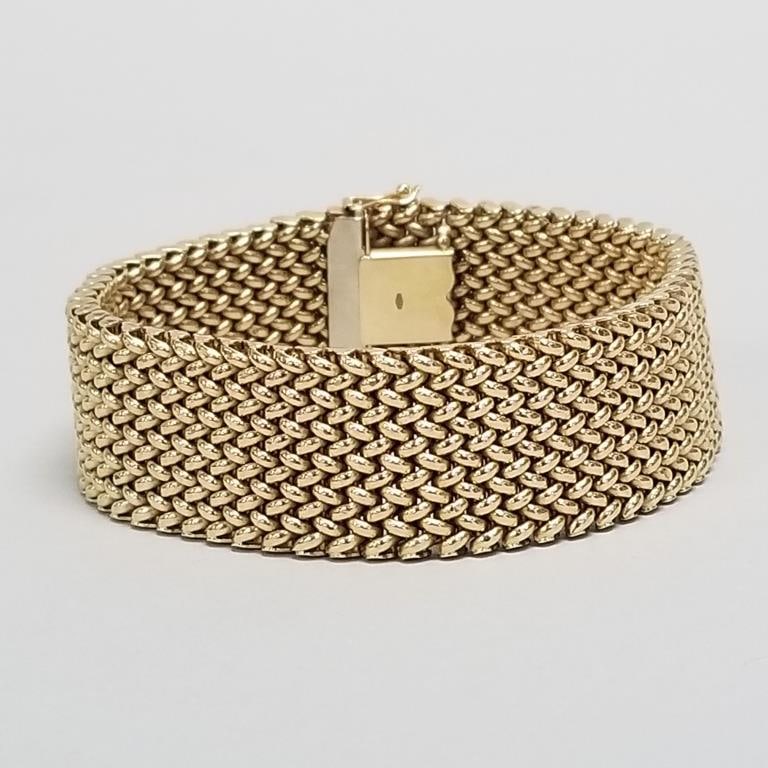 14K gold woven mesh link bracelet- 41g; 8"L 3/4"W: 14K gold woven mesh link bracelet- 41g; 8"L 3/4"W