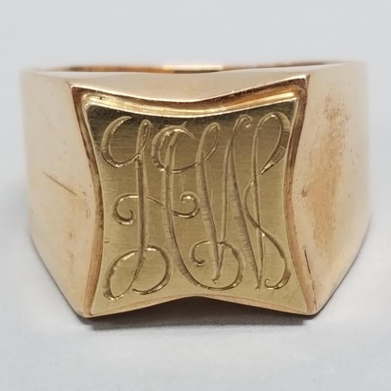 18K gold monogram ring- 6.9g; size 8 1/2: 18K gold monogram ring- 6.9g; size 8 1/2