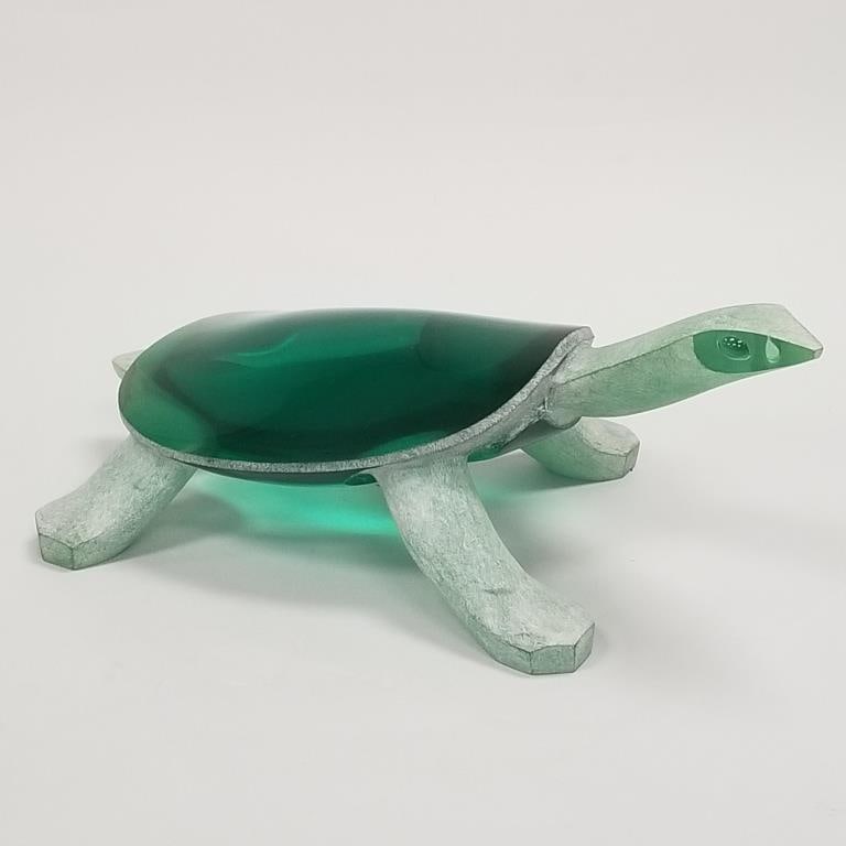 Louis Von Koelnau signed polyresin turtle sculpture- numbered 6/48 and dated 1992 (some scuffs) 11"H (1 of 14)