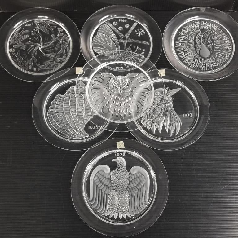 7 Lalique France annual collector plates: 1967, 1969 through 1973, 1976 including 3 with original: 7 Lalique France annual collector plates: 1967, 1969 through 1973, 1976 including 3 with original labels- 8 1/4"D