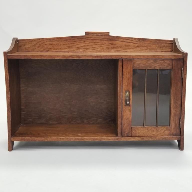 Mission oak cabinet with beveled glass door- 17"H 27"W 8"D: Mission oak cabinet with beveled glass door- 17"H 27"W 8"D
