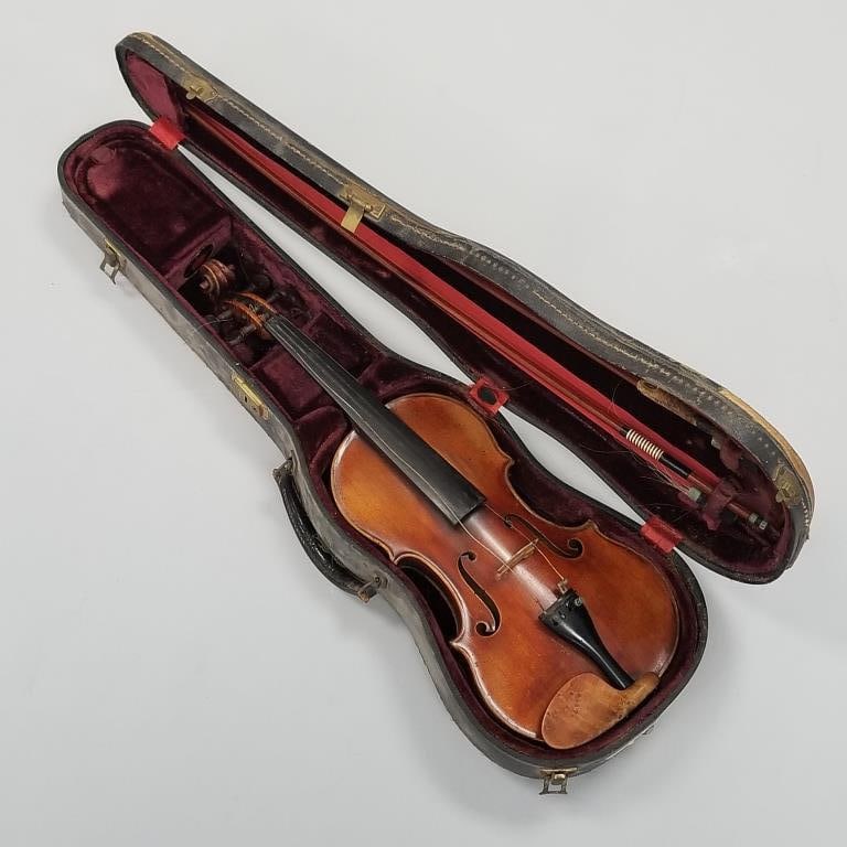 Mathias M. Dahl, Mpls violin dated 1928 with case- (as is condition, sound post loose) full size (1 of 20)