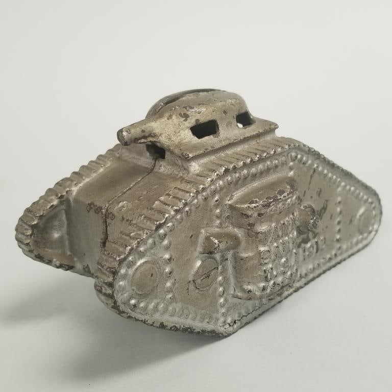 Starkies 1918 Tank Bank USA cast iron w/ silver paint- 3"H 5 7/8"L 3"H (1 of 11)