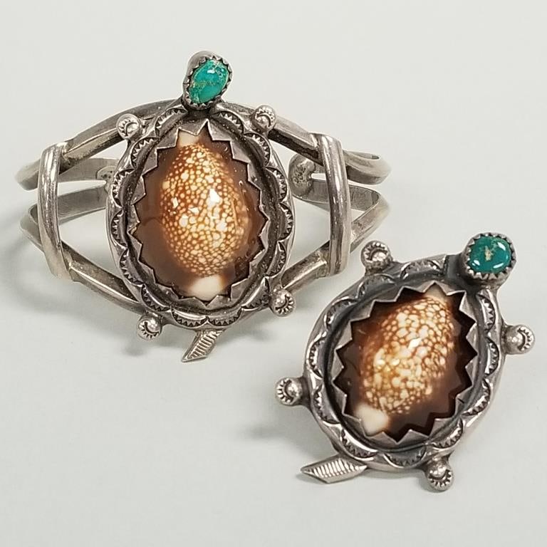 2 pcs Southwest silver, turquoise & shell turtle motif jewelry- 50.9g total, bracelet 2" at widest, (1 of 14)