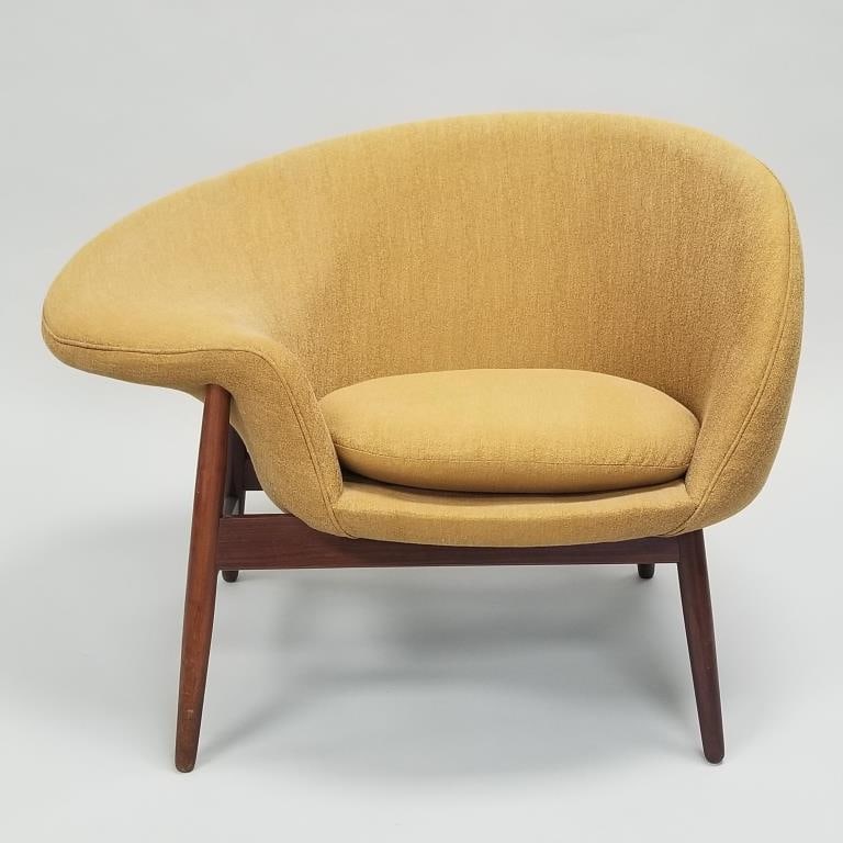 Vintage Hans Olsen fried egg chair model 188- newer upholstery (1 of 13)
