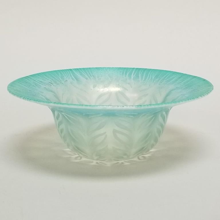 Unique Tiffany glass bowl- blue/green color- signed L.C. Tiffany Favrile- 1925- 2"H 5 3/4"D: Unique Tiffany glass bowl- blue/green color- signed L.C. Tiffany Favrile- 1925- 2"H 5 3/4"D