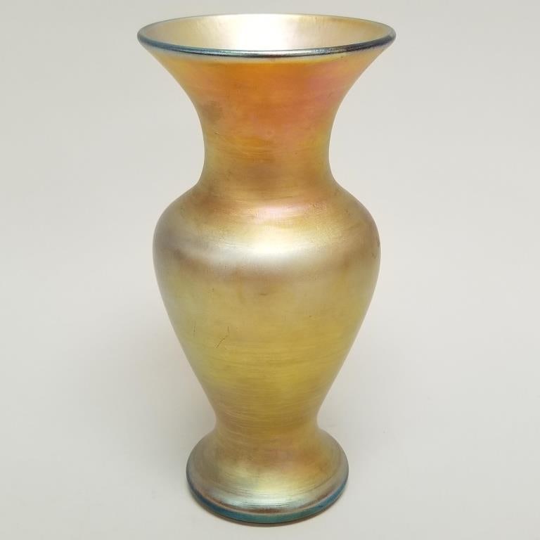 Tiffany glass vase- signed L.C. Tiffany Inc. Favrile- 5- 6815N 1555- 8 3/4"H 4 1/4"D: Tiffany glass vase- signed L.C. Tiffany Inc. Favrile- 5- 6815N 1555- 8 3/4"H 4 1/4"D