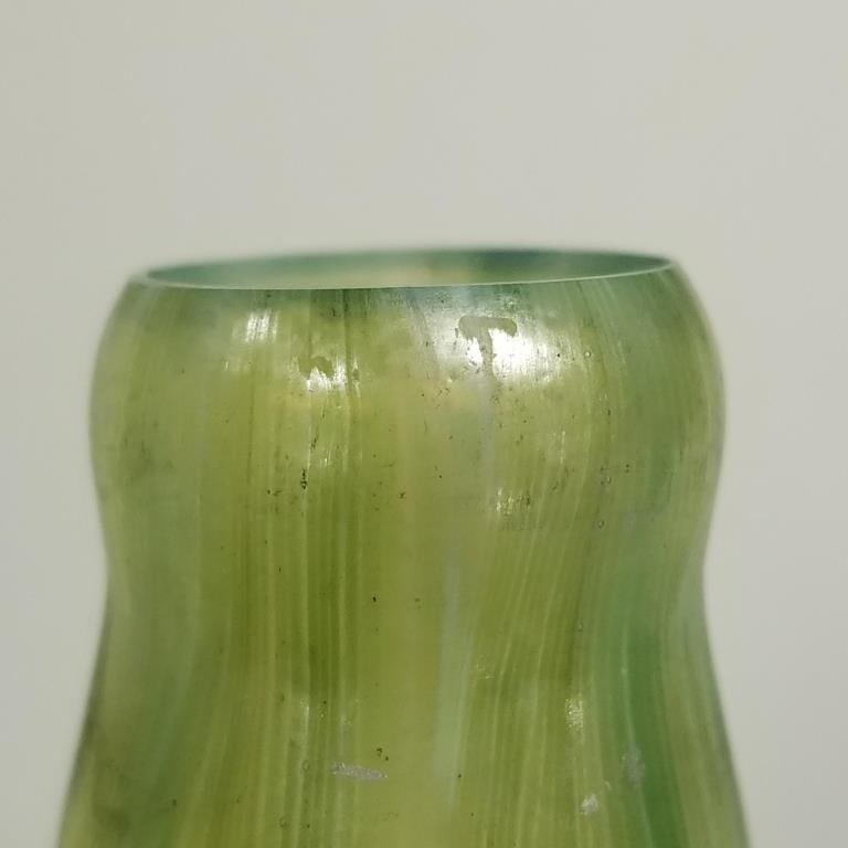 Rare Tiffany 3-light lily lamp w/ pulled feather shades- base marked Tiffany Studios- New York - 19