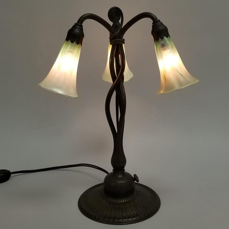 Rare Tiffany 3-light lily lamp w/ pulled feather shades- base marked Tiffany Studios- New York - 2