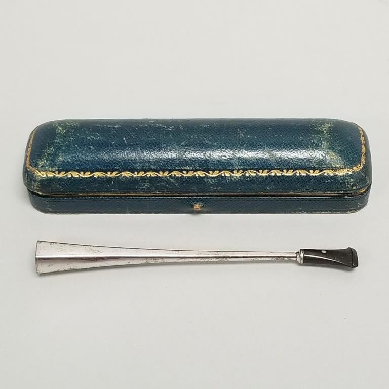 Dunhill sterling silver cigarette holder in Alfred Dunhill leather case- 4 1/4"L 1 1/8"D case (1 of 11)