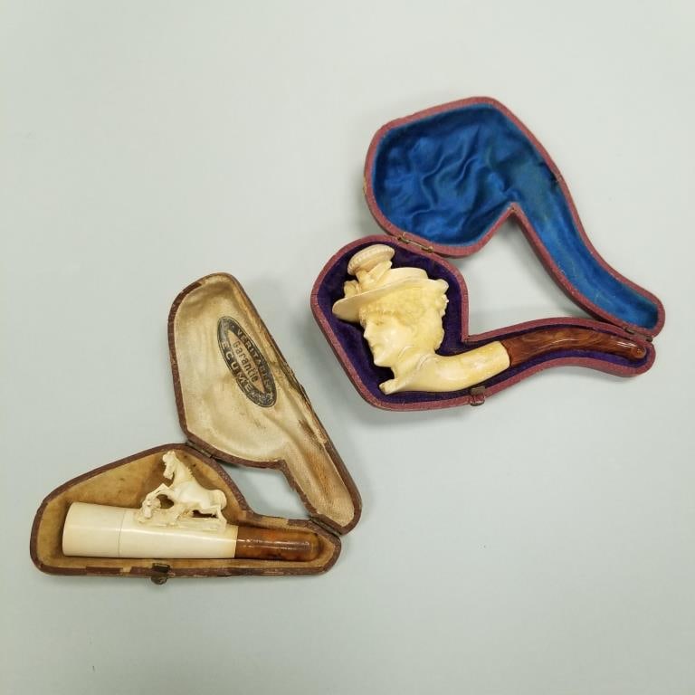2 Meerschaum carved figural cheroot holders in cases (mouthpieces as seen) 5" longer case (1 of 18)