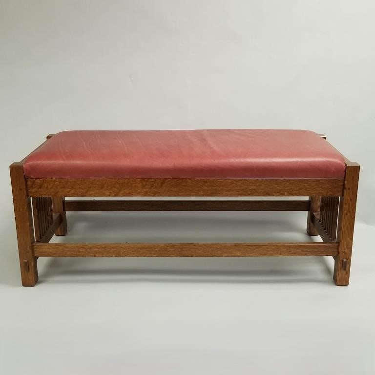 Contemporary Stickley quartersawn oak upholstered spindle bench (minor wear to leather) 17 1/2"H: Contemporary Stickley quartersawn oak upholstered spindle bench (minor wear to leather) 17 1/2"H 42"W 18"D