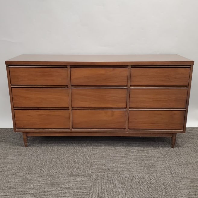 Mid-century 9-drawer dresser with formica top- 31"H 60"W 18"D (1 of 16)
