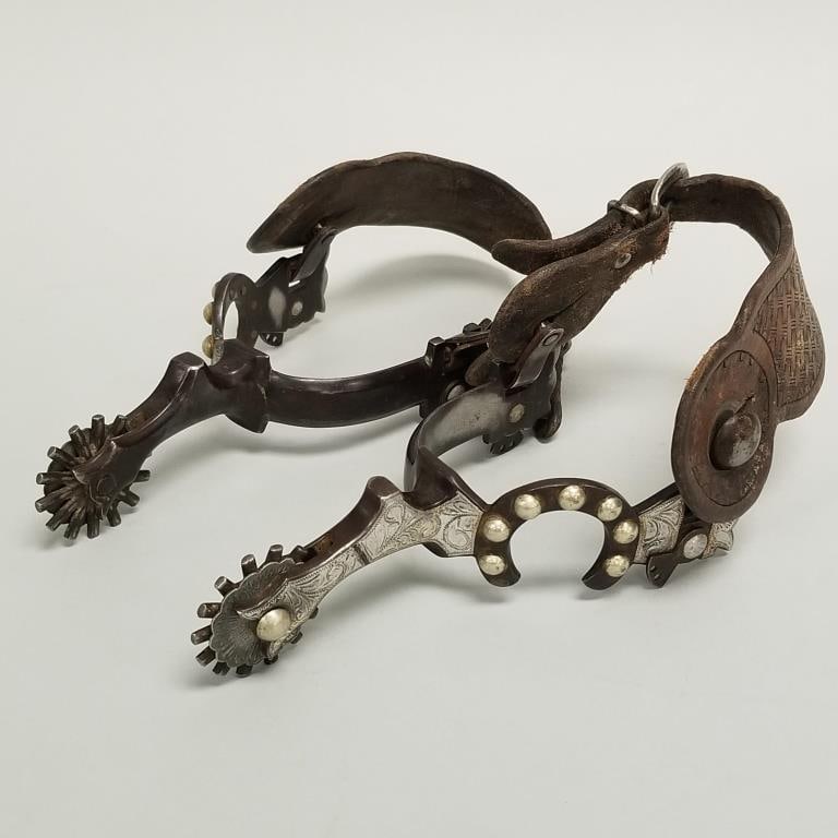 Pair vintage horseshoe motif spurs with engraved silvertone metal decoration & tooled leather (1 of 18)