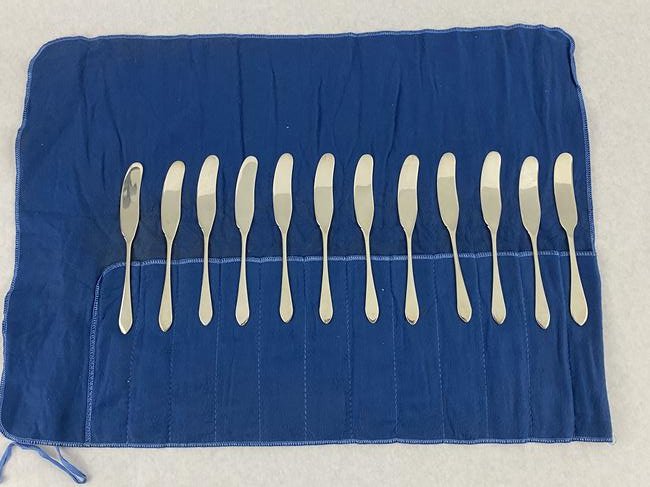 12 Tiffany & Co Sterling Silver Butter Spreaders (1 of 5)
