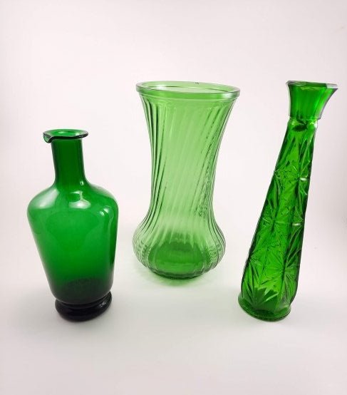 Lot of 3 Green Depression Glass Vases (1 of 4)