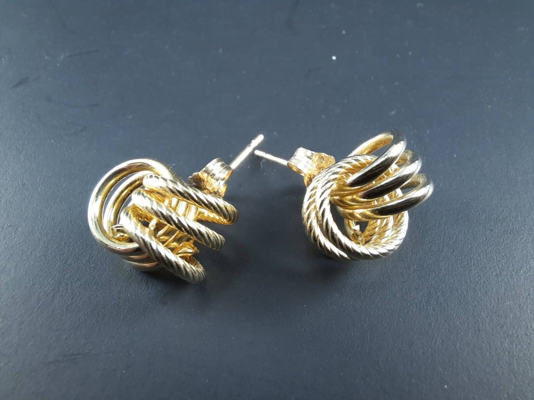 14K Gold Knot Earrings (1 of 3)