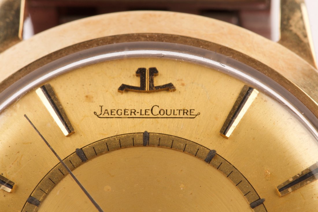 Jaeger-LeCoultre Automatic Mens Wrist Watch: Jaeger-LeCoultre Gents Automatic Memobox with Alarm, Circa 1950, Gold Plated Case with Gold Plated Bracelet Working order, One Crown has Gold Plating Worn Off, Weight 92g incl. VALUATION CERTIFICATE o