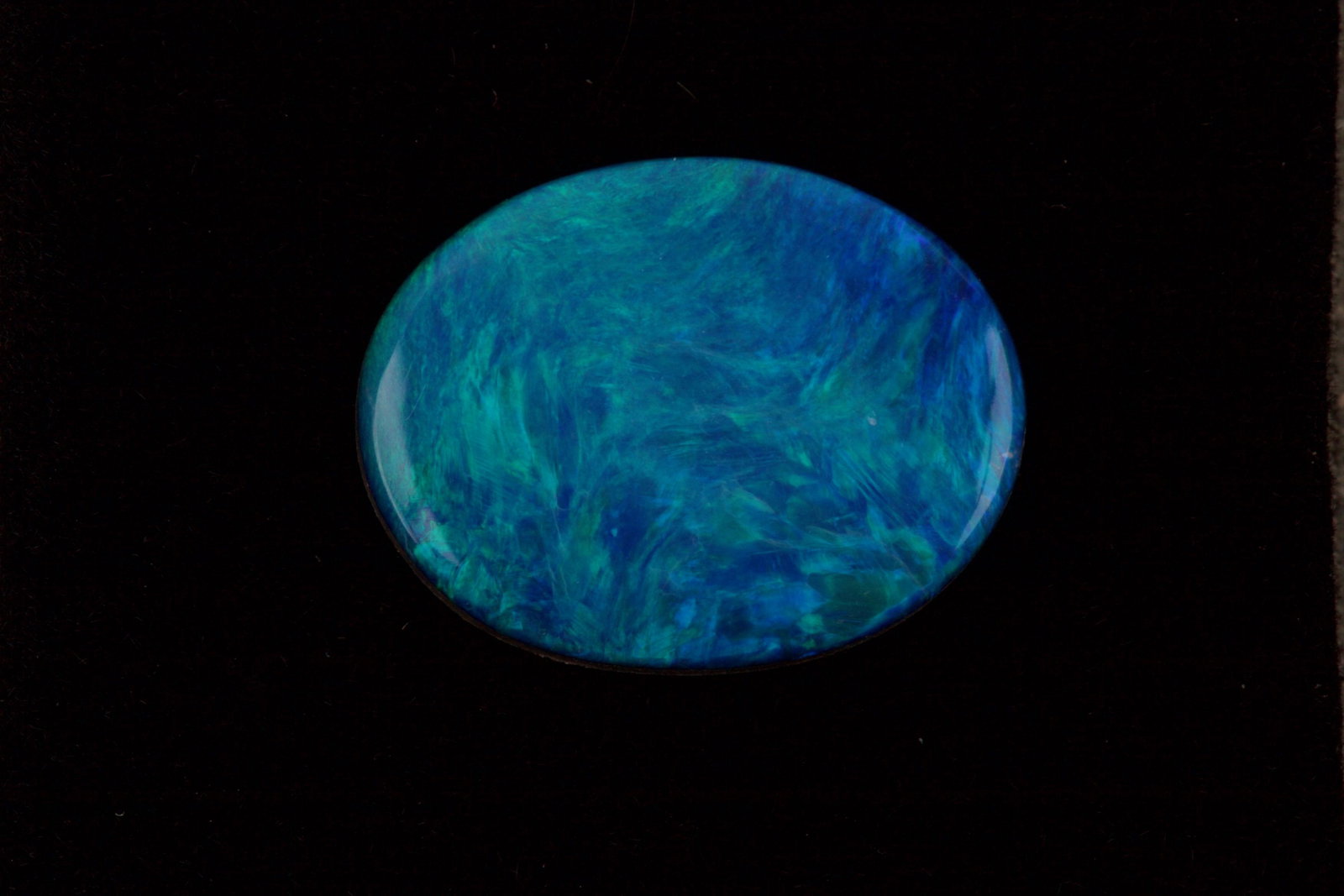 Australian Opal Doublet: Australian Opal Doublet 3.55ct Opal