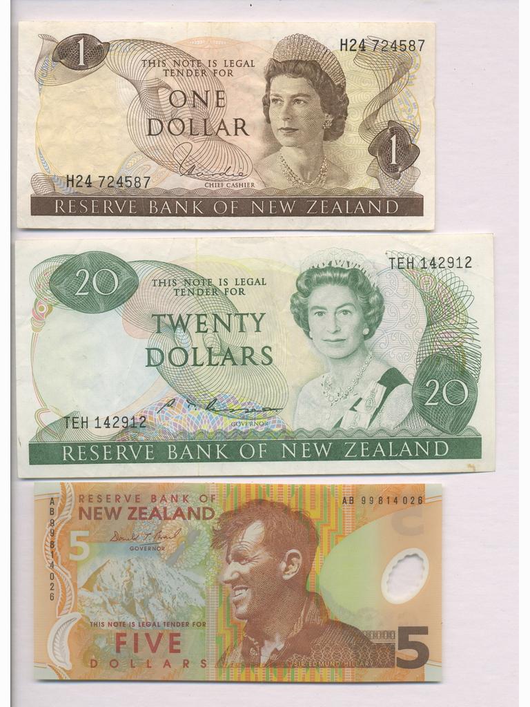 Three Reserve Bank of New Zealand Notes (1 of 2)