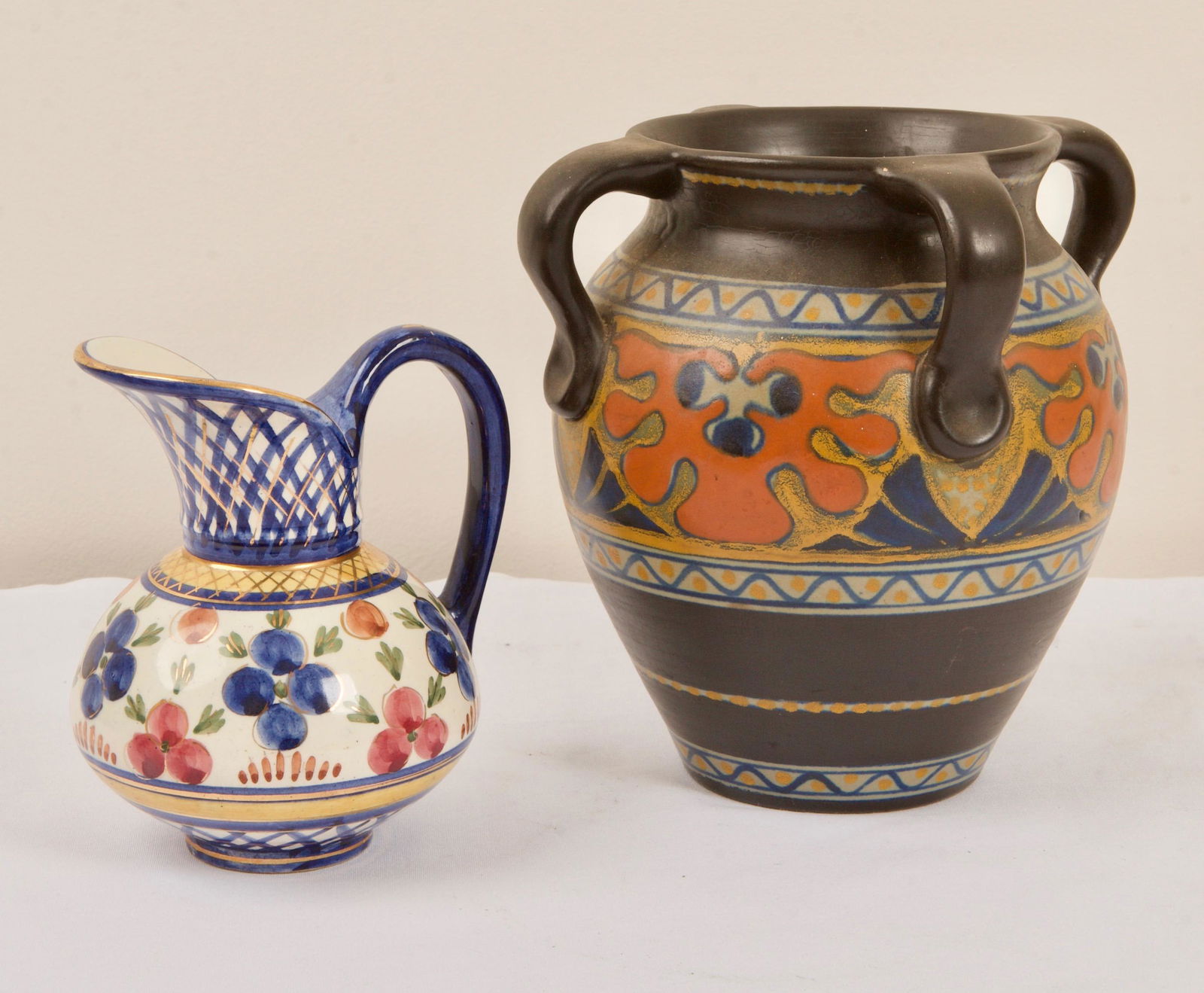 POOLE Decorative Jug and Vase (1 of 5)