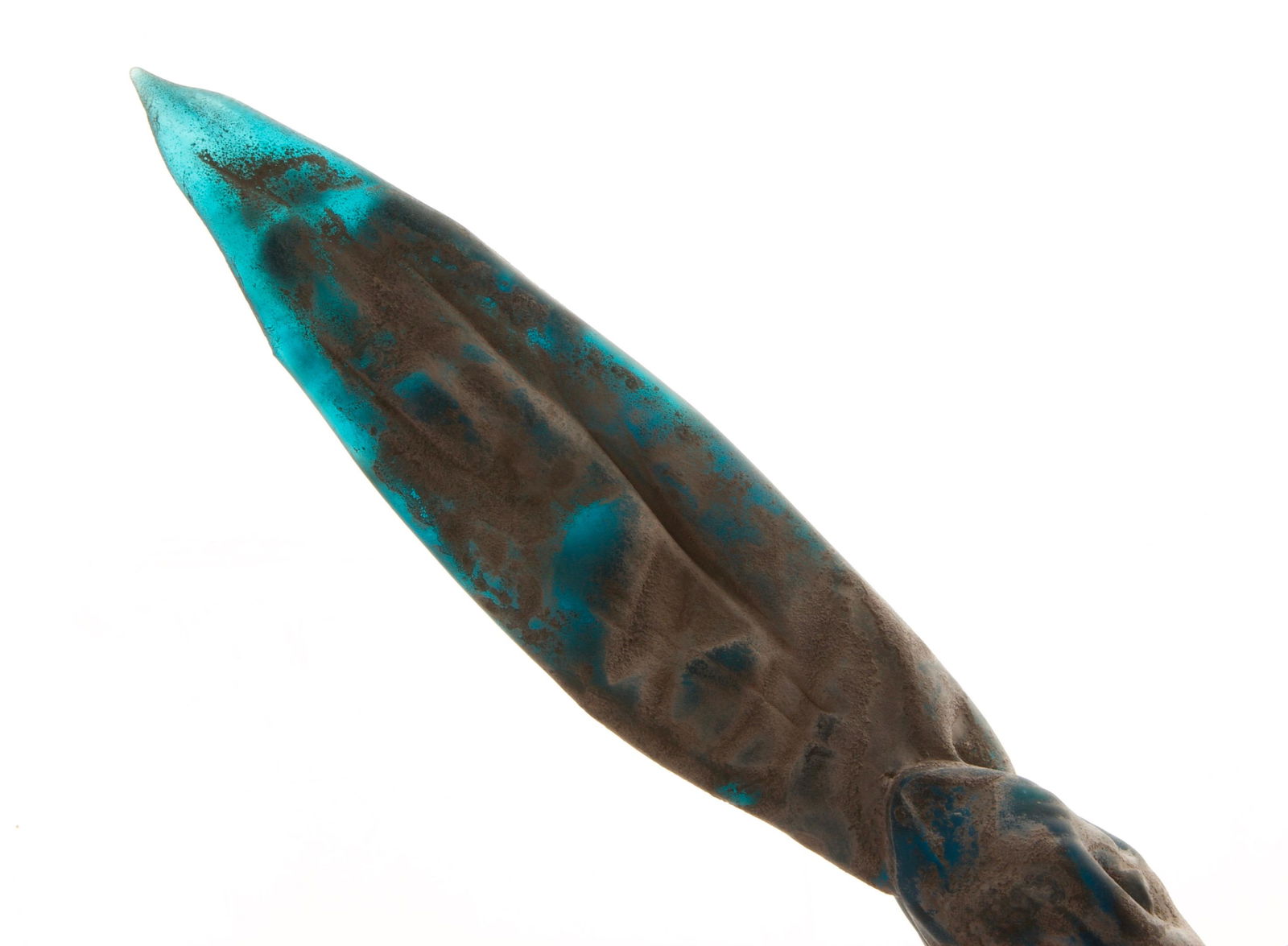 Blue Translucent Ceremonial Dagger: Translucent Blue Dagger with Porpoise and Head Handle Quantity: 1 Condition: Good Height: 6.25cm or approximately 2.46 inches Width: 6cm or approximately 2.36 inches Weight: 960g
