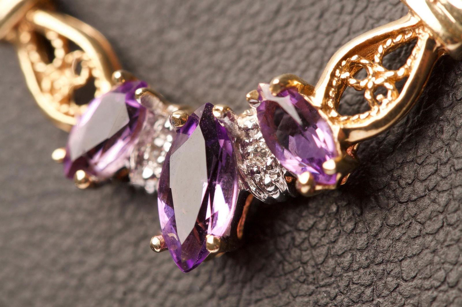 Italian 14K Yellow GOLD & Amethyst Necklace (1 of 4)