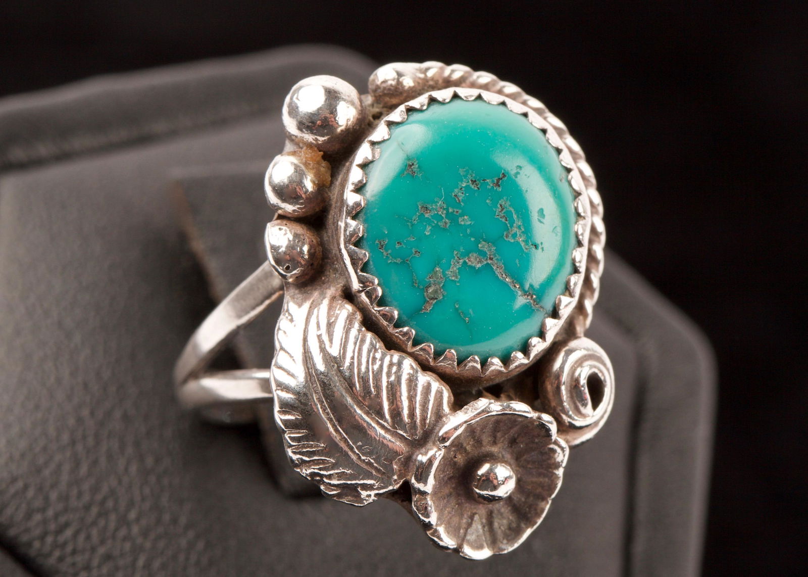 Native American Turquoise & Sterling Silver Ring (1 of 2)