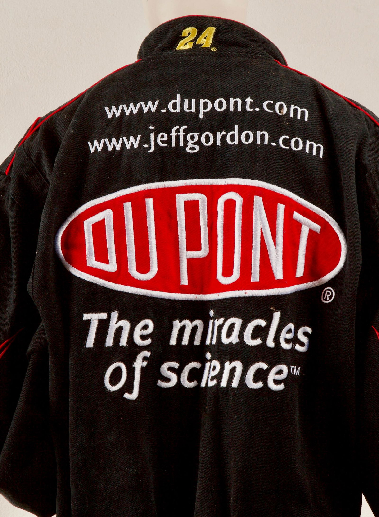 Jeff Gordon NASCAR Dupont Jacket (1 of 5)