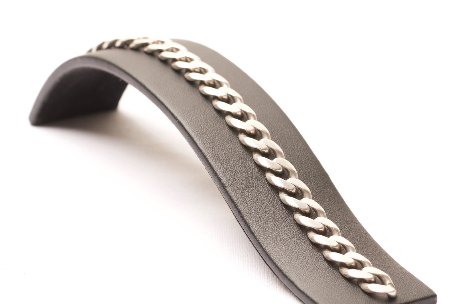 Sterling Silver Bracelet: Quantity: 1 Condition: Working, A/F Length: 22.5cm or approximately 8.86 inches Weight: 38.6g or approximately 1.36oz Materials: Sterling Silver (.925) Item location: NSW, Australia