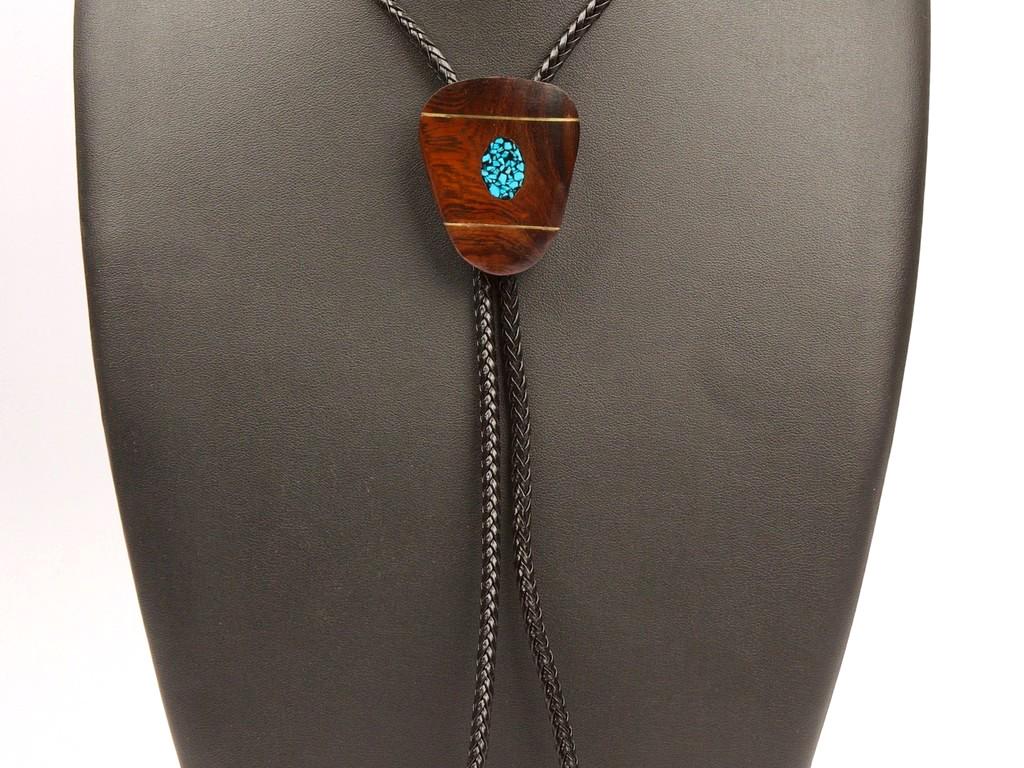 Native American Designer Turquoise Wooden Bolo: Quantity: 1 Condition: Very Good Height: 4cm or approximately 1.57 inches Width: 5cm or approximately 1.97 inches Length: 100cm or approximately 39.37 inches Weight: 41g or approximately 1.
