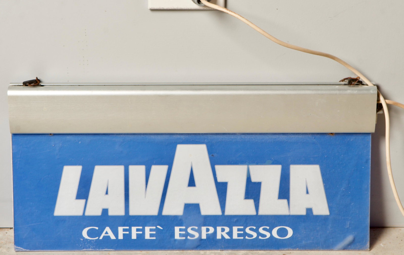 LAVAZZA Cafe Expresso Lightbox Advertising Sign: Quantity: 1 Condition: Fair To Good Working Item location: NSW, Australia Shipping: In-house shipping available (+5%) see Payments and Shipping in