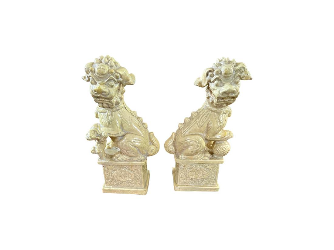 Cream Color Seated Foo Dogs, Pair: 4in w x 3in d x 11in h