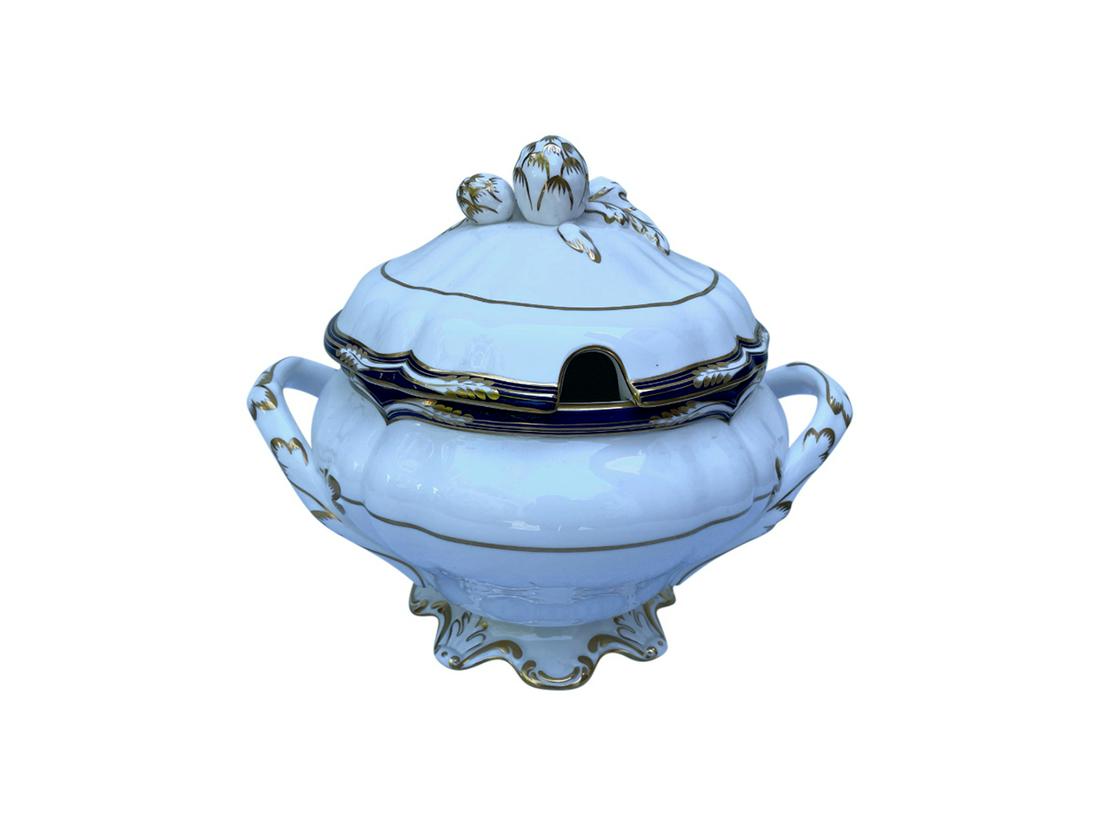 Chancellor Cobalt Blue Tureen and Lid by Spode: Bowl: 12in w x 10in d x 11in h
