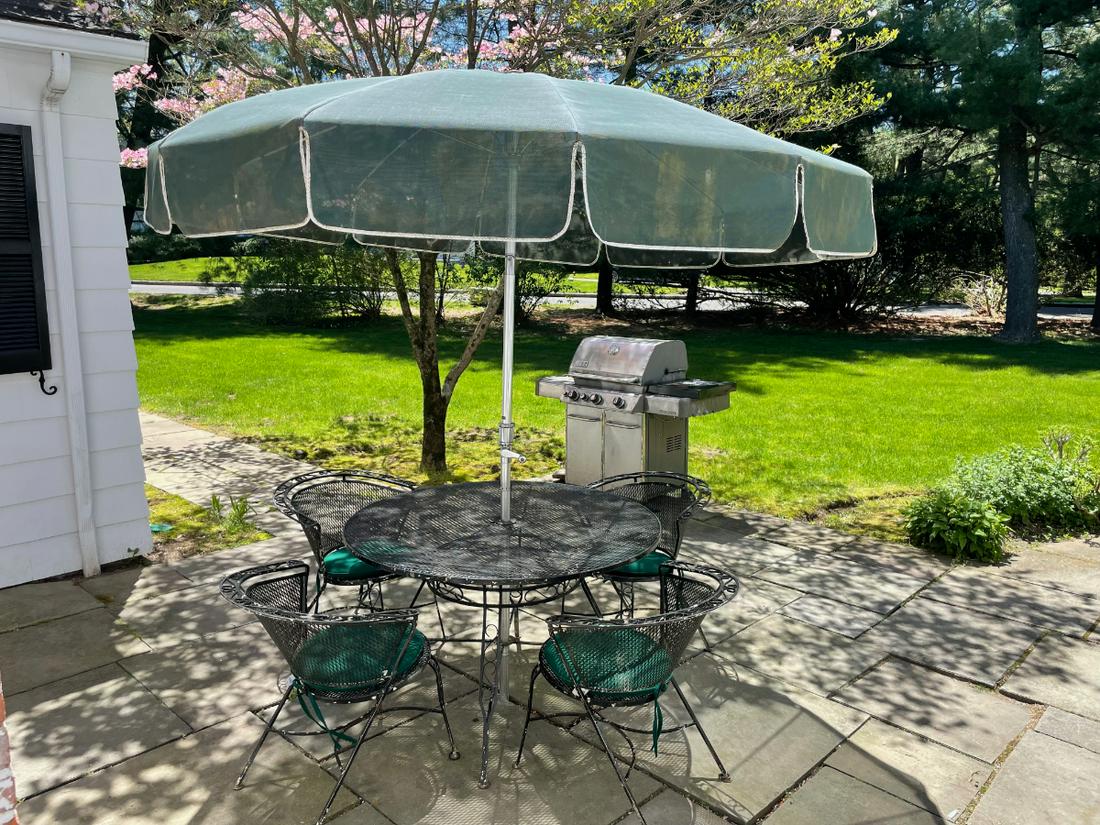 Outdoor Dining Set with Umbrella, Set of 6 (1 of 13)