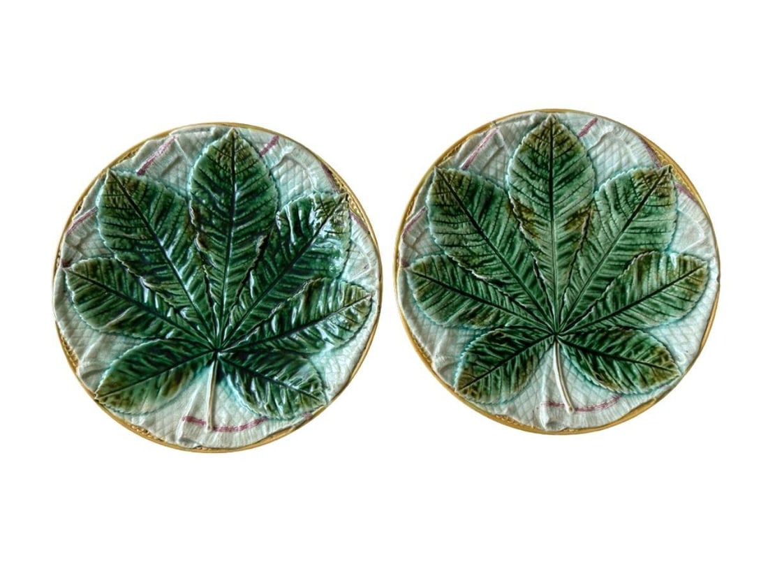 Antique George Jones Majolica Horse Chestnut Leaf Plates, Pair (1 of 7)