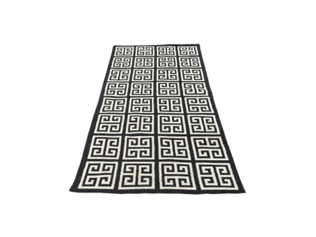 Jonathan Adler Rug, 4 x 8 (1 of 7)
