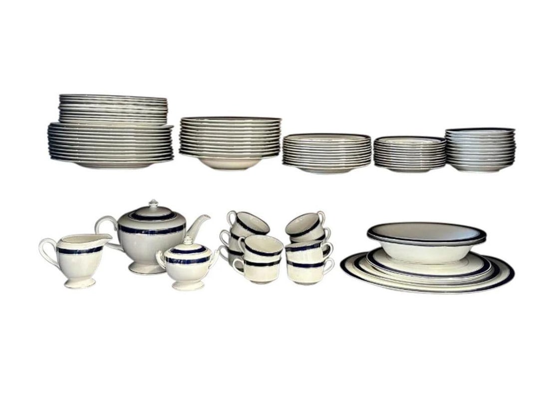 Royal Worcester Howard Cobalt And Jaipur Dinnerware and Serving Dishes, Service for 10: This collection includes Royal Worcester Howard and Jaipur patterns.