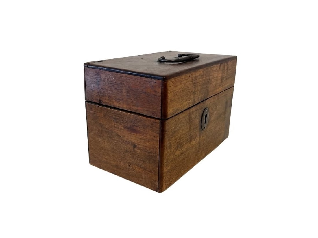 Antique French Wood Box: 9in.w x 5.25in.d x 6.25in.h, Very good antique condition, see photos. PLEASE READ BEFORE BIDDING: There are two scheduled pickup dates for this auction at our Stamford, CT warehouse: Friday, March 20t