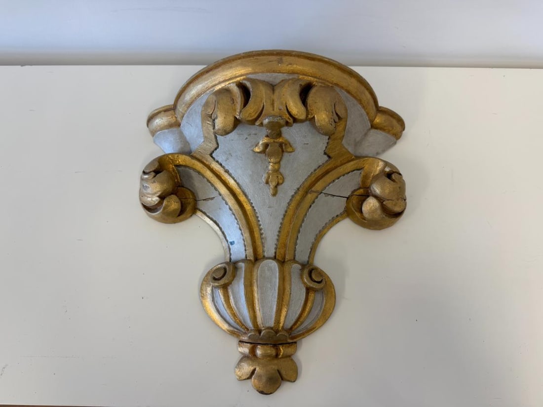 Antique Gilded Wall Bracket - 2