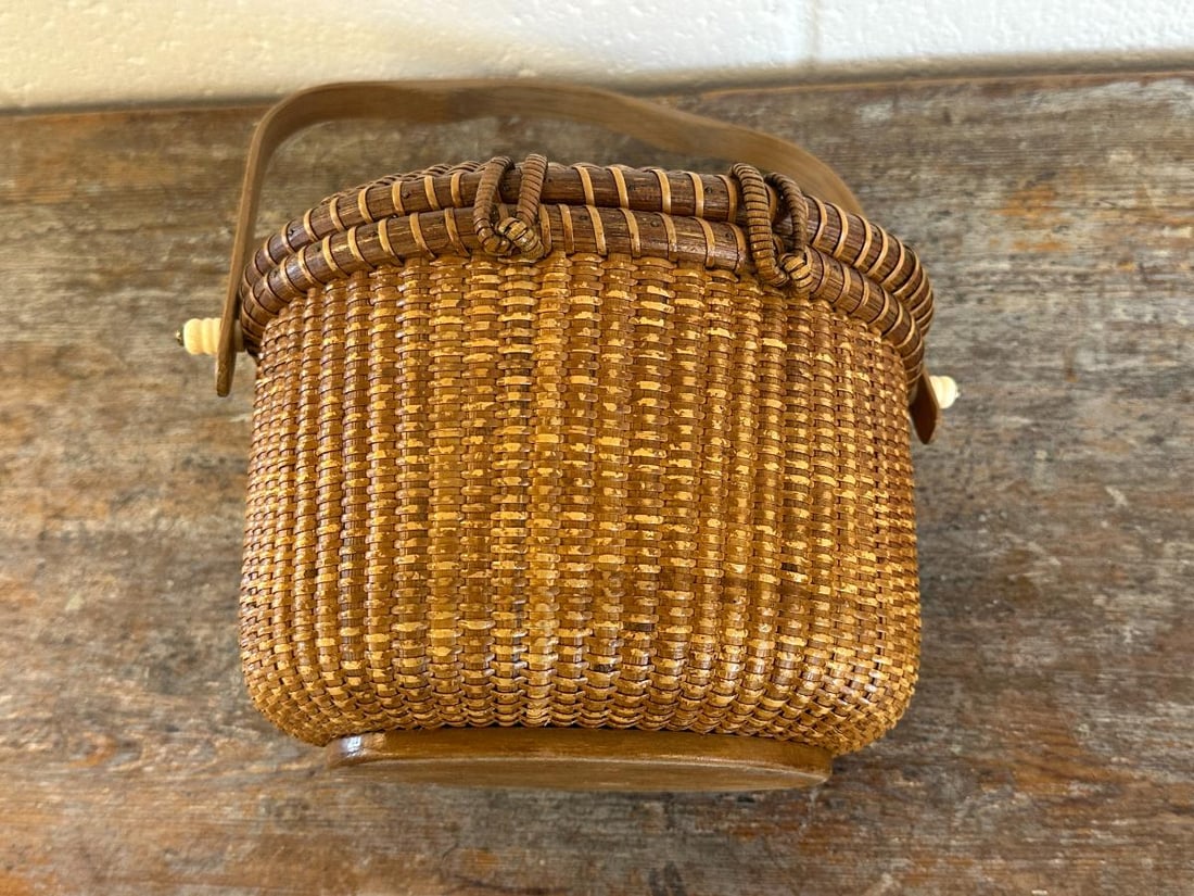 Nantucket Lightship Basket Purse - 8